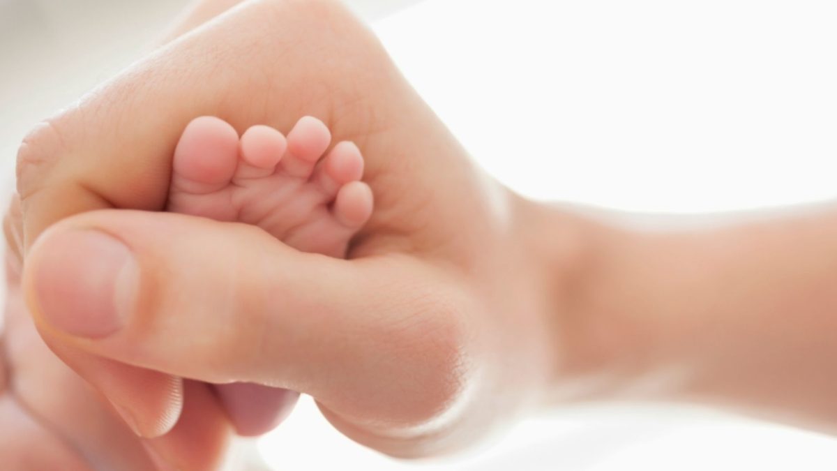 mom-gives-birth-1-pound-baby-cruise-ship