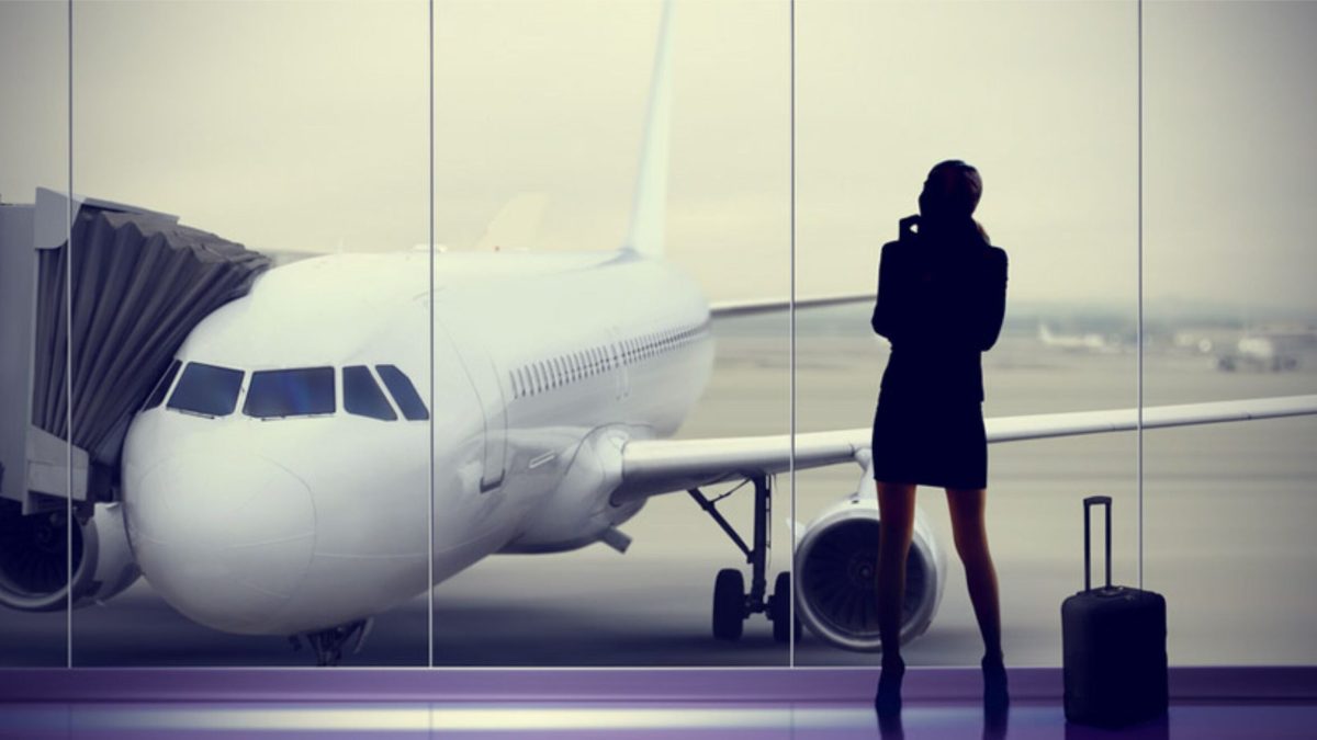 sad-women-airport