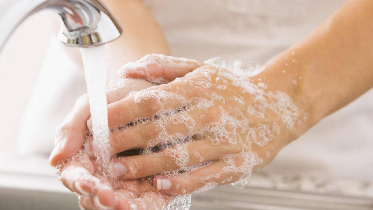 woman-wash